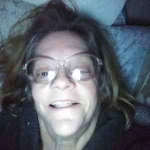 Meet your Posher, Carrie